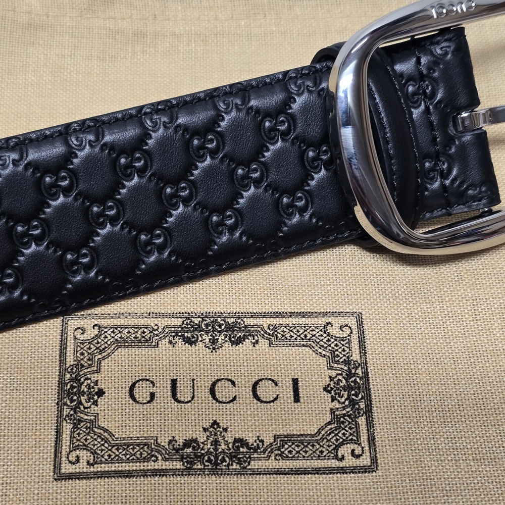 Gucci Black Leather Belt